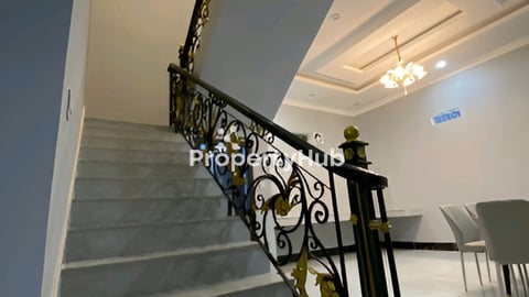 ផ្ទះជួលនៅបាវិត មាន4បន្ទប់គេង5បន្ទប់ទឹក