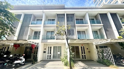 💥វីឡាកូនកាត់ LB លក់បន្ទាន់ខ្លាំង! នៅបុរីជីប ម៉ុង សែនសុខ Aeon (Code: F-00028)