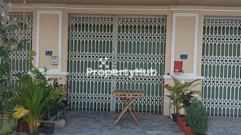 ផ្ទះក្បែរកែង លក់ចង់ដូរទីតាំង