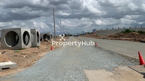 ដីសំរាប់ជួល (​ចង់អោយធ្វេីឃ្លាំងក៏បាន)