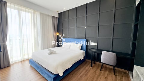 1 Bedroom condo on Level 24 available for Rent