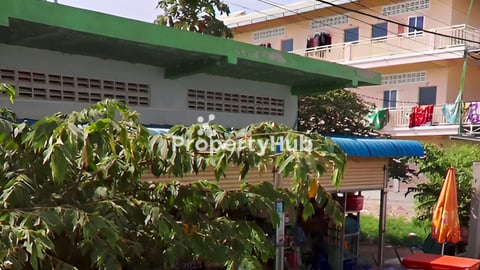 ផ្ទះលក់បន្ទាន់១៥០.០០០$