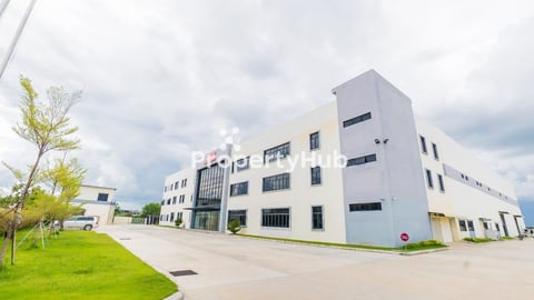 Industrial Warehouse for Rent along National Road 3