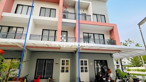 ផ្ទះជាប់ផ្ទះកែង ម្ចាស់ផ្ទះផ្ទាល់