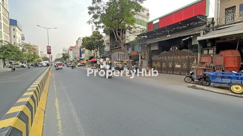 🏘ផ្ទះអាជីវកម្ម 2ល្វែង នៅតាមបណ្តោយផ្លូវ271 ត្រូវការលក់បន្ទាន់ខ្លាំង (កូដ: A05-06