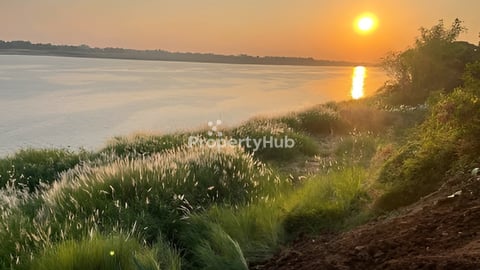 ដីឋានសួគ៌ ក្បាលជាប់ផ្លូវជាតិ កន្ទុយជាប់ទន្លេ