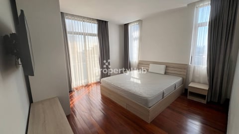 Condo 2 bedroom + Study room