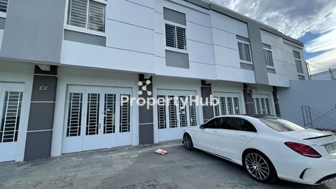 ផ្ទះលក់ រឺ ជួល បុរីពិភពថ្មី ឈូកវ៉ា ១ ( ម្ទាស់ផ្ទាល់ ៦ ល្វែង ជាប់គ្នា )