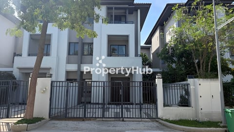 🏠វីឡាភ្លោះសម្រាប់ជួល នៅក្នុងបុរីជីបម៉ុងលែនម៉ាក 60m