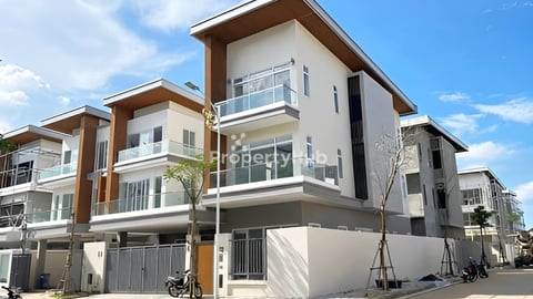 Marigold Corner Villa B for sale at Borey Orkide Pochentong