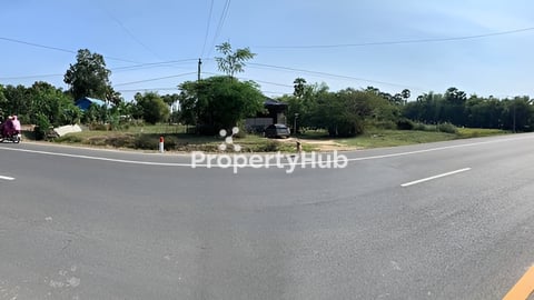 ដីអាជីវកម្មលើផ្លូវលេខ5ក្រោមទីផ្សារ40%