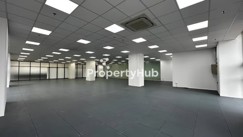 New Office Space for rent at TK ការិយាល័យសម្រាប់ជួល ល្អឥតខ្ចោះ ទំហំ320 ម៉ែត្រការ