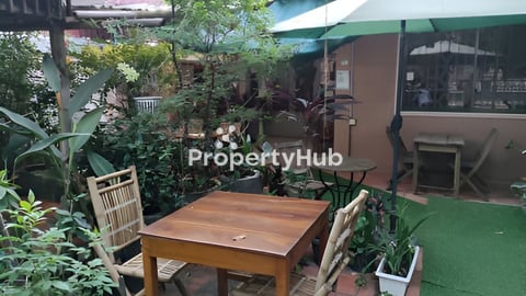 (Urgent) ផ្ទះលក់បន្ទាន់នៅ ទីរួមខេត្តកំពត ទល់មុខតុលាការខេត្ត