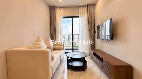 2BR Condo for rent at Crown Tower