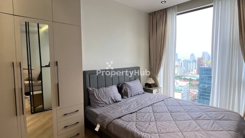 HIGH-FLOOR LIVING FOR ONLY $650!