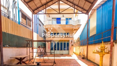 Shophouse for Rent in Sla Kram Area