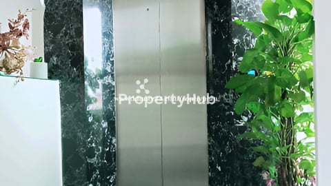 អាគារសម្រាប់ជួលមាន 24 បន្ទុកកម្ពស់ 10 ជាន់