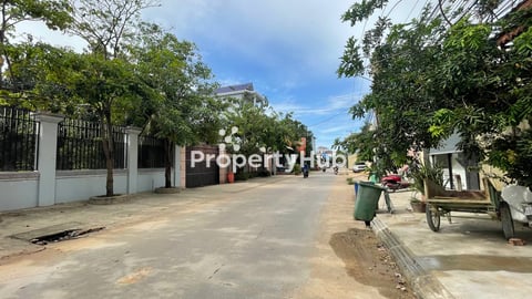  Land for Rent in Sangkat Chak Angre