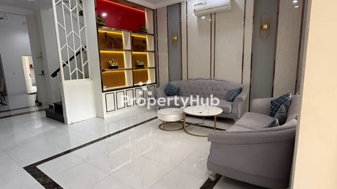 វីឡាស្អាតសម្រាប់ជួល