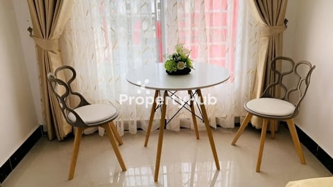 ផ្ទះលក់បន្ទាន់តម្លៃក្រោមទីផ្សារ ភ្នំពេញ