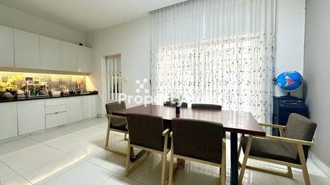 ផ្ទះវីឡាភ្លោះមុខសួនសម្រាប់លក់ 239.000$ ក្នុងបុរីប៉េងហួតព្រីមៀរ៍ (ផ្លូវជាសុផារ៉ា5