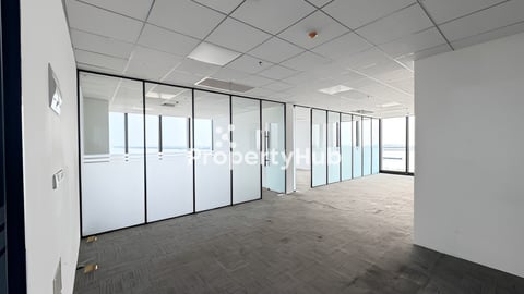 ការិយាល័យជួលជាន់ខ្ពស់ទេសភាពស្អាត នៅកោះពេជ្រOffice Space at Koh Pich (OF-138) Flo