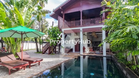 3BR-Villa with Pool for Rent in Svay Dangkum Area