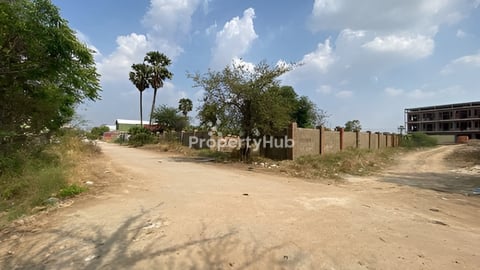 ដីលក់បន្ទាន់