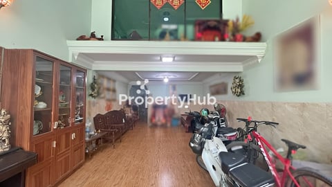 🏘 ផ្ទះល្វែង នៅជិតផ្សារចាក់អង្រែក្រោម ត្រូវការលក់បន្ទាន់ខ្លាំង ​