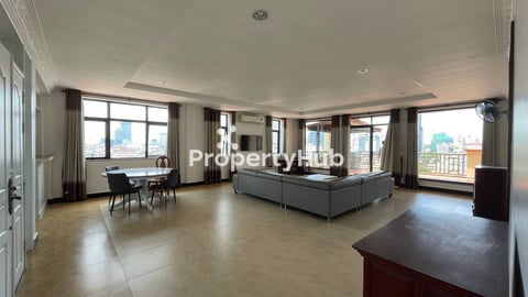 Spacious 3-Bedroom Apartment in Khan Prampir Makara Available for Rent