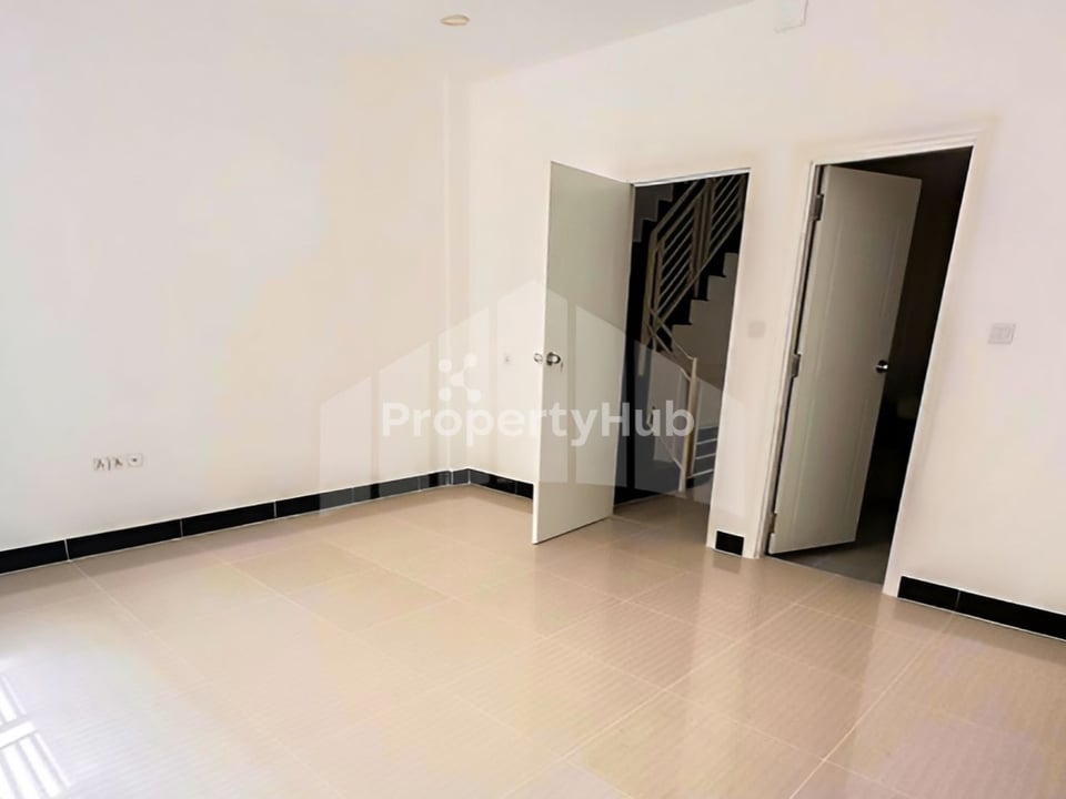 រូបភាពអចលនទ្រព្យទី 3