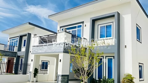 វីឡាកែង បែរមុខទៅកើត លក់បន្ទាន់