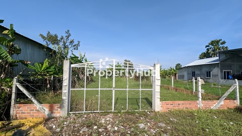 ដីសម្រាប់លក់នៅជាយក្រុងភ្នំពេញ 10*40