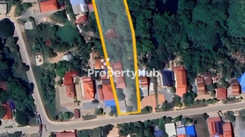 ដីលក់នៅកំបូលផ្លូវ៤២