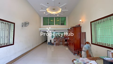 🏘 ផ្ទះអាជីវកម្ម ខាង(SH) នៅជិតបុរី អ័រគីដេ​ ផ្លូវ2004 ត្រូវការលក់បន្ទាន់ខ្លាំង