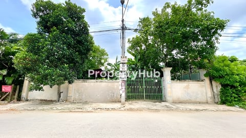 ដីលក់នៅព្រែកឯង