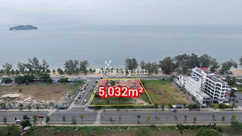 ដីមុខ3លក់នៅជាប់ឆ្នេរអូរត្រេះ កំពង់សោម តម្លៃពិសេស