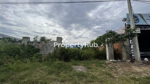 Land for Rent Compact Opportunity on Main BLVD 598