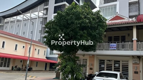 ផ្ទះលក់បន្ទាន់ ជ្រោយចង្វារ