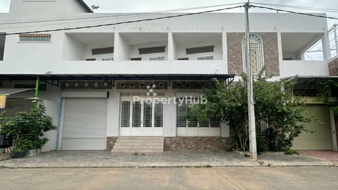 Affordable 2 Bedroom Standalone Property For Rent in Khan Chroy Jongva