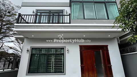 House for rent at 01