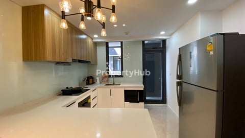 4 bedroom for rent Picasso BKK1
