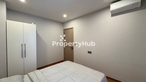 1BR Condo For rent at Crown Towers