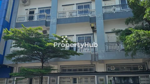 Flat House for Sale in Borey Piphup Raksmey Chak Angrae