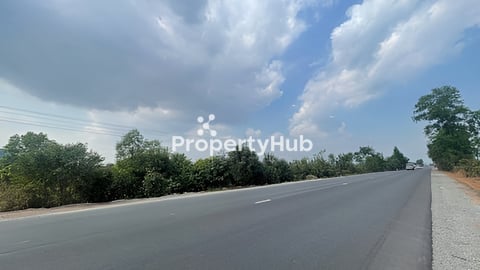 ដី សម្រាប់លក់បន្ទាន់ ទីតាំងស្ថិតនៅឃុំបឹងព្រាវ ស្រុកស្រែអំបិល ខេត្តកោះកុង (នៅលើផ្លូវជាតិលេខ4)