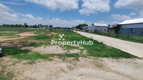 ដីសម្រាប់លក់