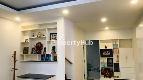 វីឡាកូនកាត់សម្រាប់ជួលនៅបុរីដឹមេគង្គរ៉ូយ៉ាល់ជ្រោយចង្វារ