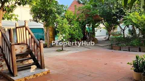 ធម្មជាតិ