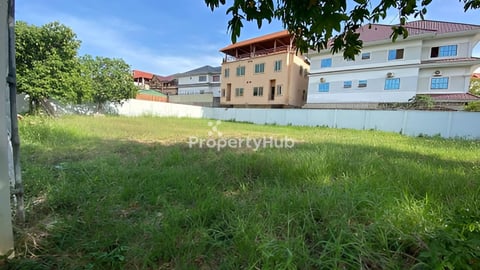 ដីសម្រាប់លក់បន្ទាន់ នៅសង្កាត់ផ្សារដើមថ្កូវ