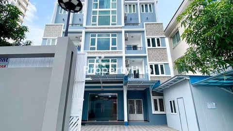 Entire Building for Rent with Elevator and Generator in Khan Chamkamorn